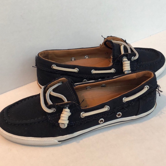 Hunter ‘Val’ boat deck shoes - Picture 2 of 8